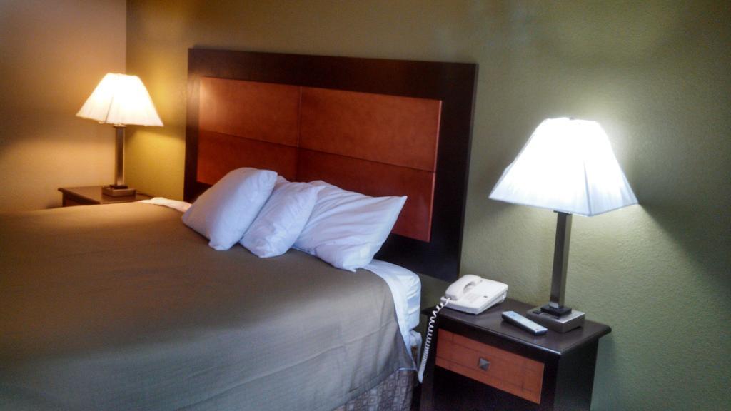 Relax Inn Heth Shell Lake 部屋 写真